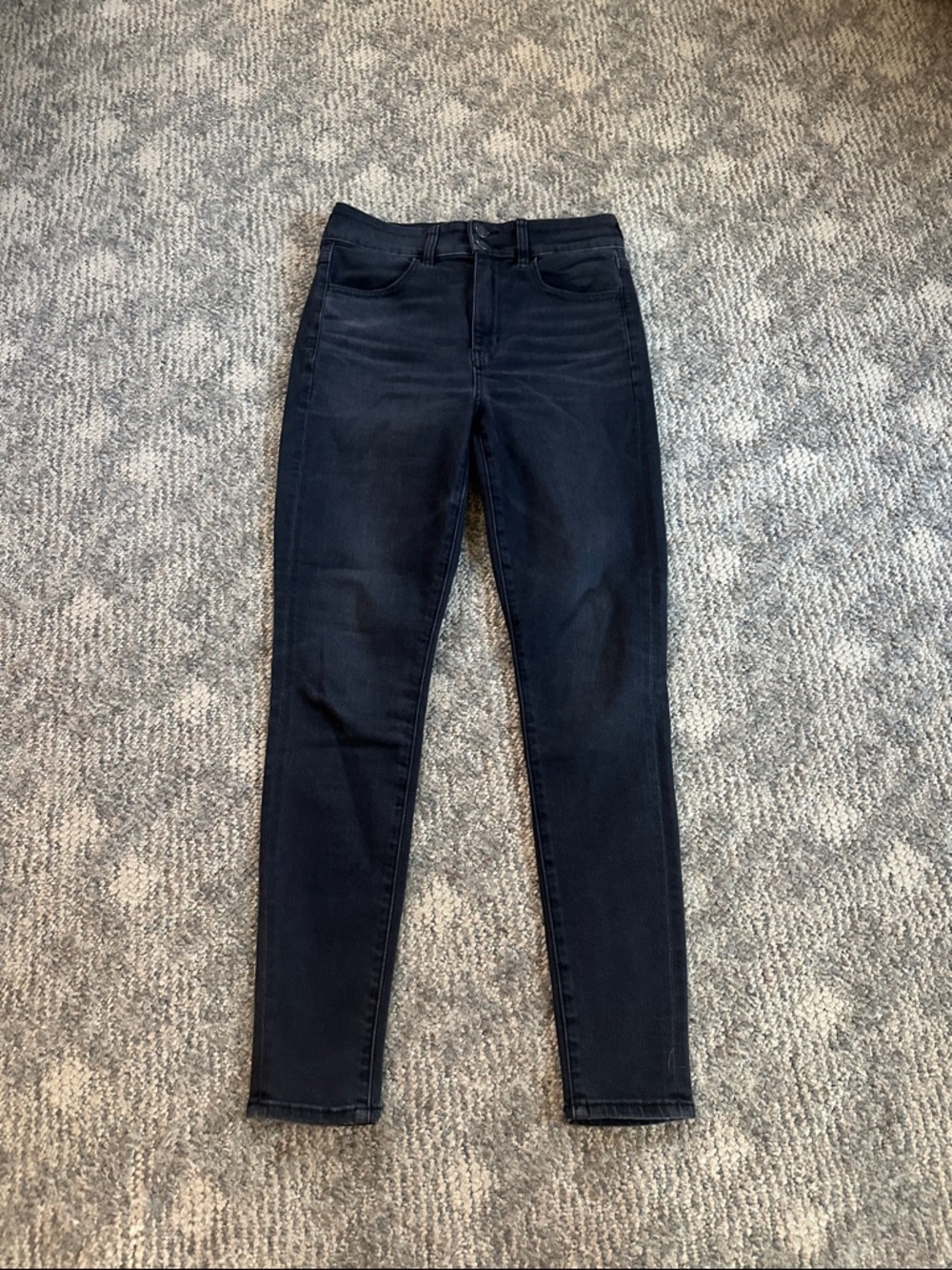 American Eagle Outfitters Black High-Rise Skinny Jeans